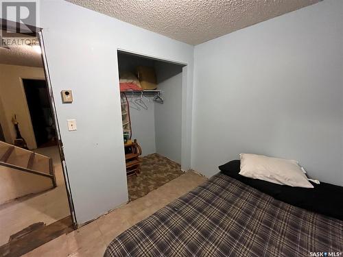 128 1St Avenue S, Coronach, SK - Indoor Photo Showing Bedroom