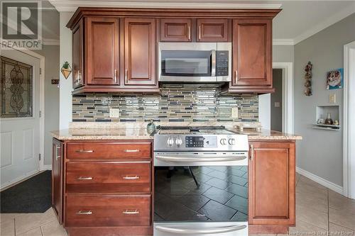 118 Kennebecasis River Road, Hampton, NB - Indoor Photo Showing Kitchen