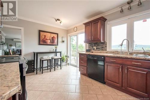 118 Kennebecasis River Road, Hampton, NB - Indoor Photo Showing Kitchen With Double Sink