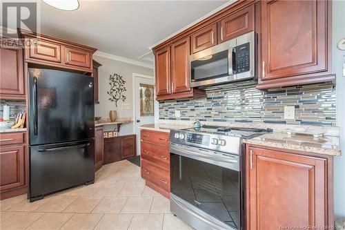 118 Kennebecasis River Road, Hampton, NB - Indoor Photo Showing Kitchen