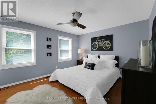 12 - 2915 Headon Forest Drive, Burlington, ON - Indoor Photo Showing Bedroom