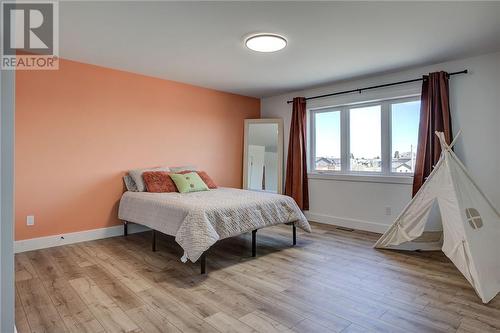 2963 Windstar Avenue, Chelmsford, ON - Indoor Photo Showing Bedroom