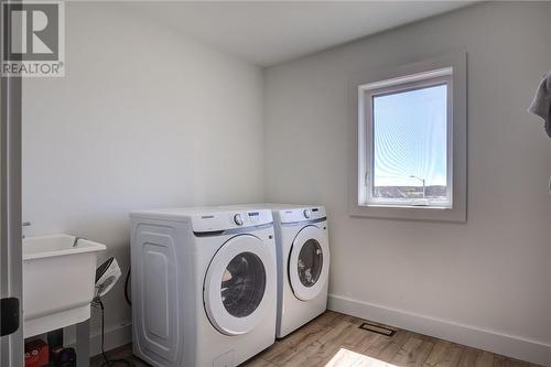 2963 Windstar Avenue, Chelmsford, ON - Indoor Photo Showing Laundry Room