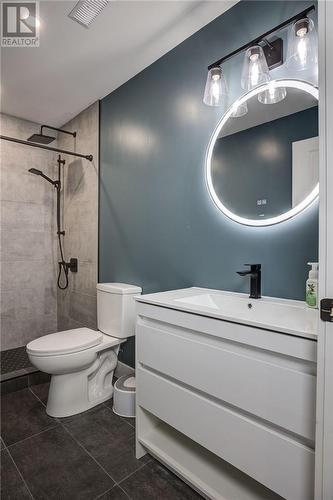 2963 Windstar Avenue, Chelmsford, ON - Indoor Photo Showing Bathroom