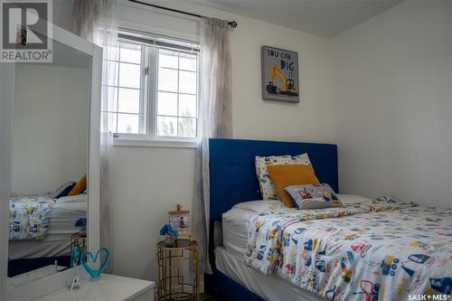 102 Epp Avenue, Saskatoon, SK - Indoor Photo Showing Bedroom