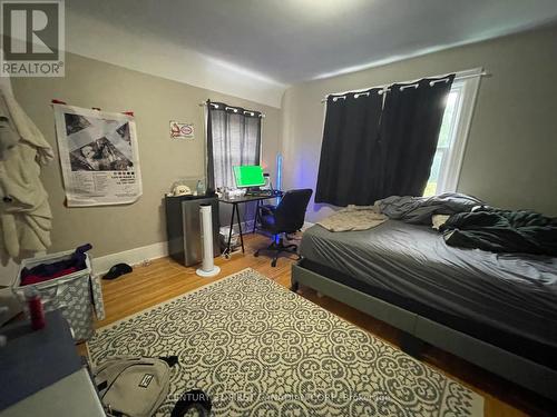 245 Huron Street, London, ON - Indoor Photo Showing Bedroom