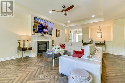 2129 Lockwood Crescent, Strathroy-Caradoc (Mount Brydges), ON - Indoor Photo Showing Living Room With Fireplace