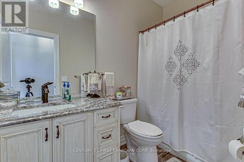 2129 Lockwood Crescent, Strathroy-Caradoc (Mount Brydges), ON - Indoor Photo Showing Bathroom