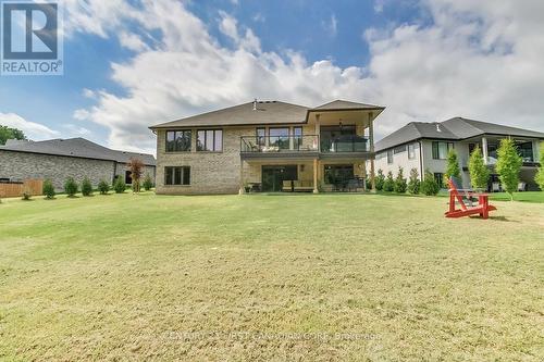 2129 Lockwood Crescent, Strathroy-Caradoc (Mount Brydges), ON - Outdoor With Deck Patio Veranda