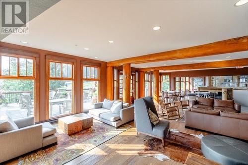 5258 Highline  Drive Unit# 119, Fernie, BC - Indoor Photo Showing Living Room