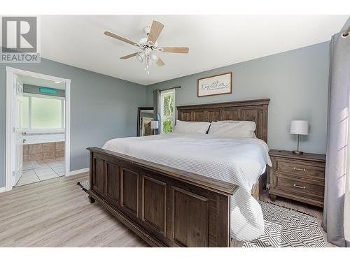 160 Carlin Street, Grindrod, BC - Indoor Photo Showing Bedroom