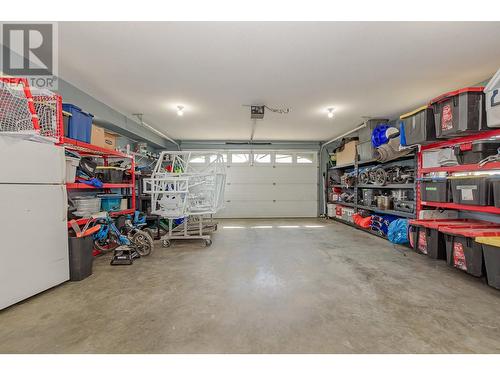 160 Carlin Street, Grindrod, BC - Indoor Photo Showing Garage