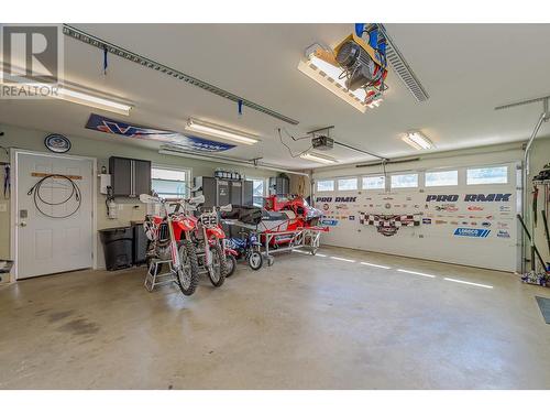 160 Carlin Street, Grindrod, BC - Indoor Photo Showing Garage