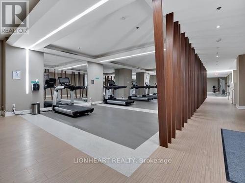 605 - 111 St Clair Avenue W, Toronto (Yonge-St. Clair), ON - Indoor Photo Showing Gym Room