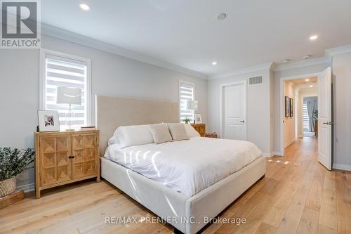 75 Landolfi Way, Bradford West Gwillimbury (Bradford), ON - Indoor Photo Showing Bedroom