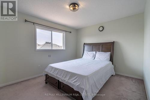 2 Rundle Crescent, Barrie (Holly), ON - Indoor Photo Showing Bedroom