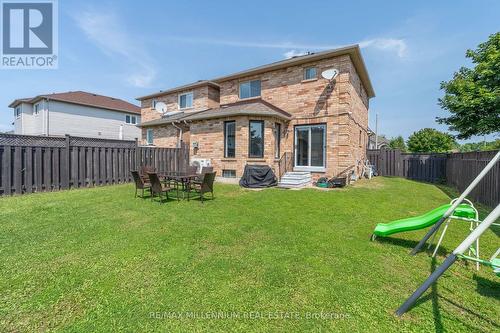 2 Rundle Crescent, Barrie (Holly), ON - Outdoor