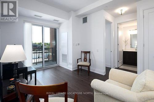 408 - 1 Hume Street, Collingwood, ON - Indoor Photo Showing Living Room