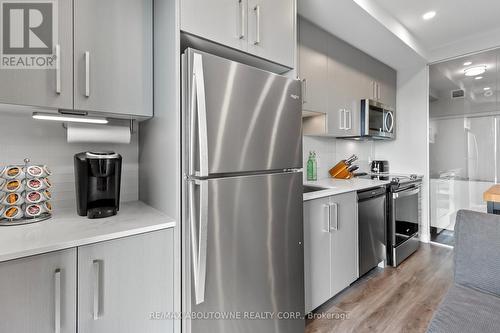 2006 - 15 Queen Street S, Hamilton, ON - Indoor Photo Showing Kitchen With Stainless Steel Kitchen With Upgraded Kitchen