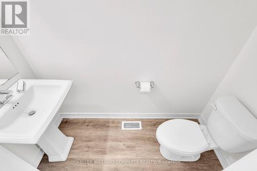 29 - 575 Woodward Avenue, Hamilton (Parkview), ON - Indoor Photo Showing Bathroom