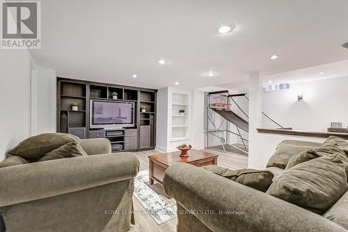 2169 Grand Ravine Drive, Oakville (River Oaks), ON - Indoor Photo Showing Living Room