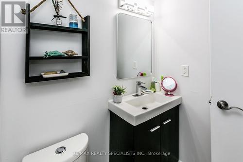 1708 - 21 Knightsbridge Road, Brampton (Queen Street Corridor), ON - Indoor Photo Showing Bathroom