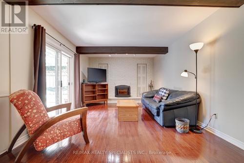 2312 Homelands Drive, Mississauga (Sheridan), ON - Indoor Photo Showing Living Room With Fireplace