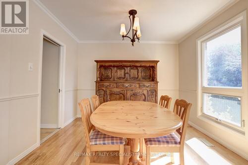 2312 Homelands Drive, Mississauga, ON - Indoor Photo Showing Dining Room