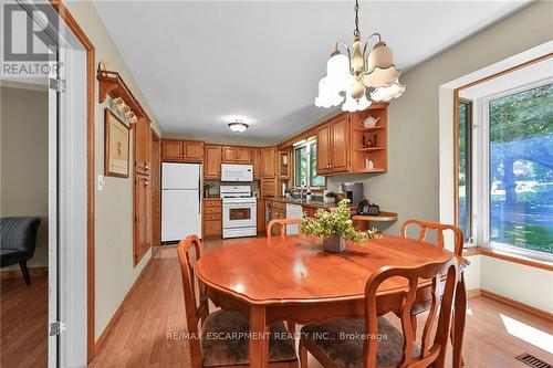 1 Eden Place, Norfolk (Simcoe), ON - Indoor Photo Showing Dining Room