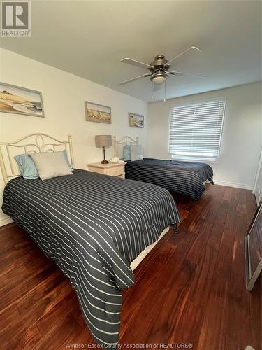 1429-1431 East Shore Road, Pelee Island, ON - Indoor Photo Showing Bedroom