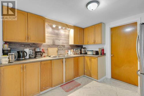 527 Baptist Church Road, Quinte West, ON - Indoor Photo Showing Kitchen With Double Sink