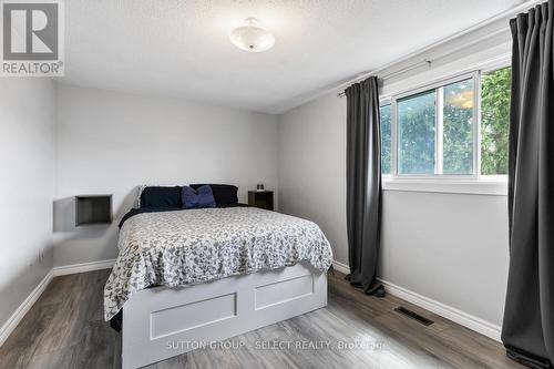 94 - 90 Tiffany Drive, London, ON - Indoor Photo Showing Bedroom