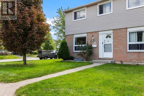 94 - 90 Tiffany Drive, London, ON - Outdoor