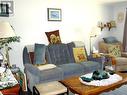 52 Sussex Square, Georgian Bluffs, ON  - Indoor Photo Showing Living Room 