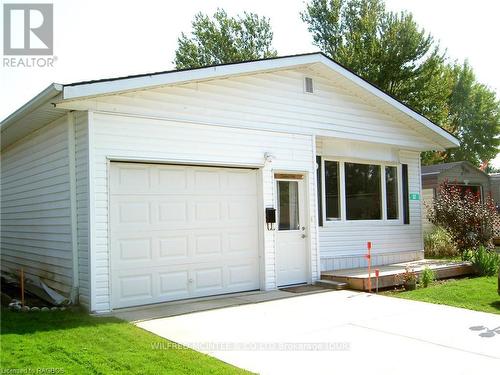 52 Sussex Square, Georgian Bluffs, ON - Outdoor With Exterior