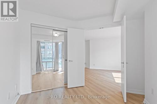 1109 - 300 Bloor Street E, Toronto (Rosedale-Moore Park), ON - Indoor Photo Showing Other Room