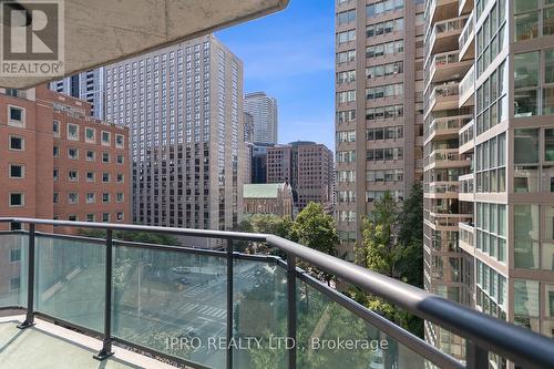 1109 - 300 Bloor Street E, Toronto (Rosedale-Moore Park), ON - Outdoor With Balcony