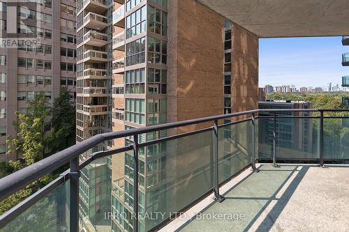 1109 - 300 Bloor Street E, Toronto (Rosedale-Moore Park), ON - Outdoor With Balcony