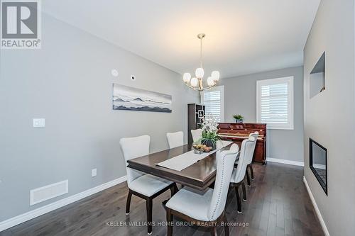 121 Lovett Lane, Guelph (Hanlon Creek), ON - Indoor Photo Showing Dining Room