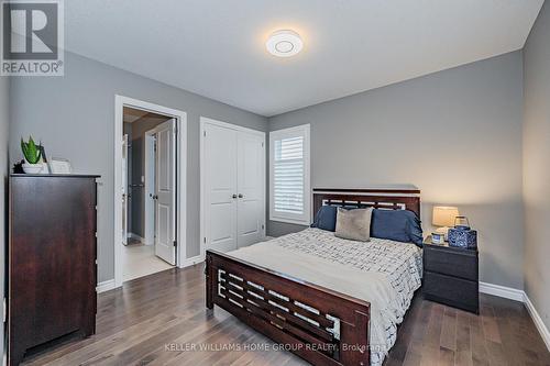 121 Lovett Lane, Guelph (Hanlon Creek), ON - Indoor Photo Showing Bedroom