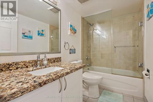 1811 - 3233 Eglinton Avenue E, Toronto (Scarborough Village), ON - Indoor Photo Showing Bathroom