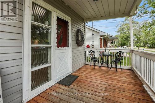 2503 Coral Avenue, Fort Erie (Stevensville), ON - Outdoor With Deck Patio Veranda With Exterior