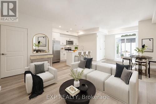 B120 - 824 Woolwich Street, Guelph, ON - Indoor Photo Showing Living Room