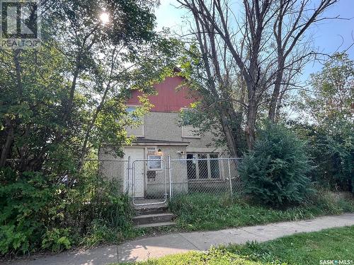 917 14Th Street W, Prince Albert, SK - Outdoor