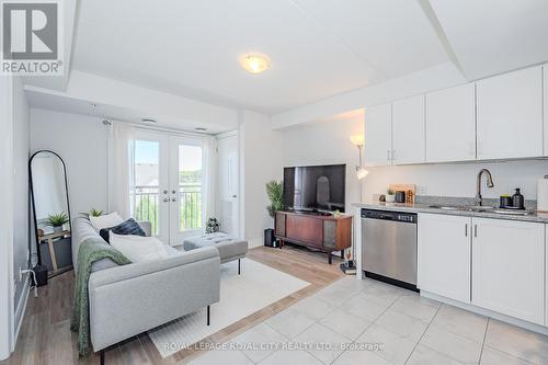 304 - 64 Frederick Drive, Guelph (Guelph South), ON - Indoor