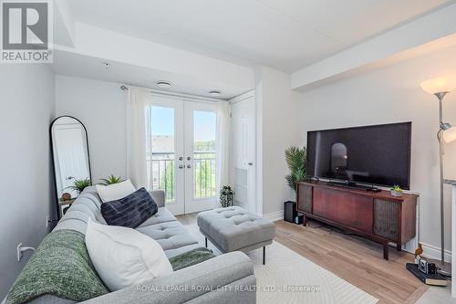 304 - 64 Frederick Drive, Guelph (Guelph South), ON - Indoor Photo Showing Living Room