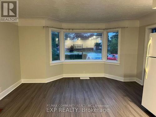 1031 Fennell Avenue E, Hamilton, ON - Indoor Photo Showing Other Room