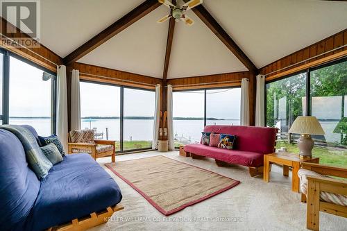 1 Shields Lane, Kawartha Lakes, ON - Indoor Photo Showing Living Room