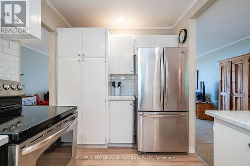 1 Shields Lane, Kawartha Lakes, ON - Indoor Photo Showing Kitchen