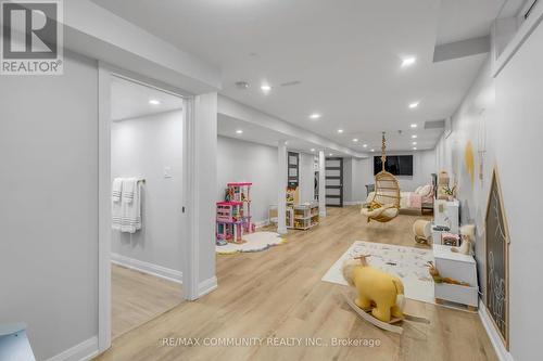 33 Umbria Crescent, Vaughan (West Woodbridge), ON - Indoor